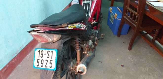 Ngay trong đêm 30/5/2020, gần như toàn bộ trinh sát và điều tra viên Phòng Cảnh sát hình sự Công an tỉnh Phú Thọ được huy động, 4 tổ công tác được thành lập chia thành các mũi để truy xét theo dấu vết nóng, tang vật là chiếc xe máy bị cướp BKS: 19S1-5925 và rà soát hàng chục các đối tượng nghi vấn trên địa bàn.