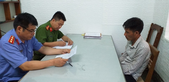 Nguyễn Tiến Giảng đã khai nhận, do lên cơn nghiện, không có tiền mua ma túy nên đối tượng đã nghĩ ra kế hoạch sát hại xe ôm, cướp tài sản.