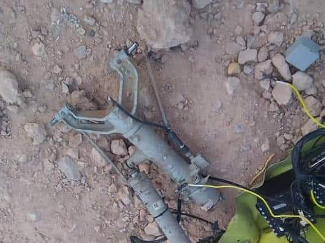 Do tải trọng hạn chế, nên các loại UAV xuất khẩu của Trung Quốc thường không lắp các thiết bị cảnh báo và mồi bẫy tên lửa phòng không; ví dụ hệ thống thiết bị báo động laser cực tím loại MILDS AN/AAR-60 cùng hệ thống cảnh báo radar ALR-90 (V) có hiệu suất tương đối tốt, nhưng trọng lượng của toàn bộ hệ thống hơn 80 kg, xấp xỉ bằng trọng lượng của hai tên lửa dẫn đường laser AR-1 hoặc ba tên lửa AR-2.