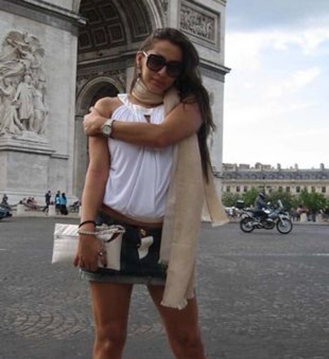 Gần đây, một phụ nữ có tên Danijela Vranic (trong ảnh) gây xôn xao dư luận khi tự nhận là chắt của nhà tiên tri mù Vanga. Người này còn tuyên bố bản thân được được thừa hưởng khả năng "nhìn thấu" tương lai của bà Vanga.