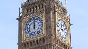 Đến nay, giới chuyên gia vẫn chưa biết vì sao quả chuông đó được đặt tên là Big Ben. Một giả thuyết cho rằng, quả chuông Big Ben được đặt tên theo người quản lý xưởng đúc chuông. Tuy nhiên, một giả thuyết khác lại cho rằng, nó được đặt tên theo nhà vô địch đấm bốc hạng nặng Benjamin Count. Đến nay, bí ẩn này vẫn chưa được làm sáng tỏ.