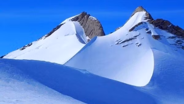 "Tôi hơi ngạc nhiên khi con số này cao hơn nhiều so với ước tính trước đây", tác giả chính của nghiên cứu Antti Lipponen từ Cơ quan Khí tượng Phần Lan nhấn mạnh về sự ấm lên rất nhanh của Bắc Cực.