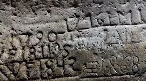 Một ví dụ điển hình là trong thế kỷ 20, "đá đói" xuất hiện vào năm 1918. Đây cũng là thời điểm nhân loại bước vào giai đoạn đẫm máu và khốc liệt trong Thế chiến 1.