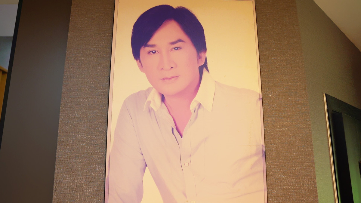 NSUT Kim Tu Long: Ban banh in de kiem tien va buoc ngoat-Hinh-3