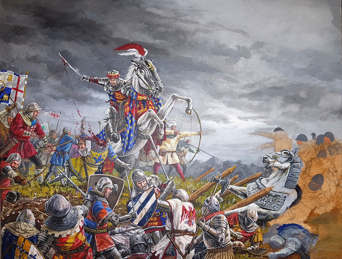 Trong tình huống đó, kỵ binh hạng nặng Pháp ở hai bên cánh lập tức xông phong nhằm tiêu diệt đội cung thủ của Anh. Thế nhưng, do địa hình lầy lội nên ngựa chiến của quân Pháp không thể di chuyển nhanh như bình thường.