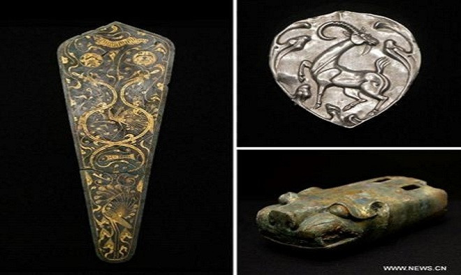 Lúc vừa chạm tay vào quan tài của Hải Hôn Hầu, Lưu Di nghe thấy âm thanh lạ trước khi nắp quan tài tự mở ra. Ngay sau đó, gã cảm thấy nhiệt độ trong mộ cổ đột ngột giảm khiến bản thân lạnh sống lưng. Ly kỳ hơn, Lưu Di còn nghe thấy âm thanh được cho là giọng nói của Hải Hôn Hầu cảnh cáo tên trộm mộ nếu xâm phạm nơi an nghỉ của mình, đánh cắp cổ vật sẽ khó toàn mạng mà trở ra.