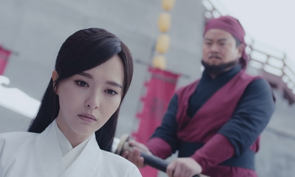 Thêm nữa, do không có nhiều người muốn làm đao phủ nên công việc này thường là cha truyền con nối từ đời này sang đời khác. Thanh đao nhiều khi được xem như một vật gia truyền trong gia đình có truyền thống làm nghề đao phủ.