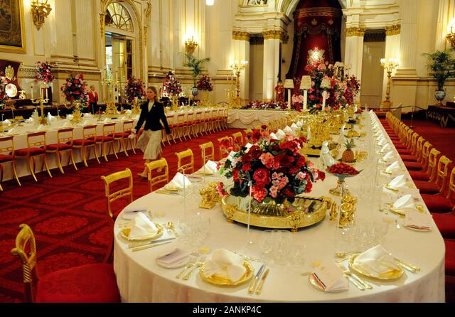 Tổng thống Mỹ đầu tiên đến thăm Cung điện Buckingham là Woodrow Wilson. Ông chủ Nhà Trắng này có chuyến thăm nơi ở của người đứng đầu Hoàng gia Anh vào tháng 11/1918.