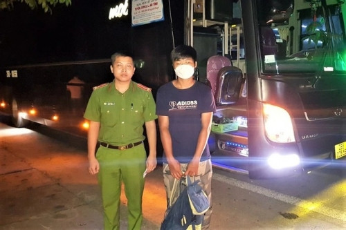 Hanh trinh tim kiem gia dinh cho thanh nien nghi bi ban tu nam 10 tuoi-Hinh-3