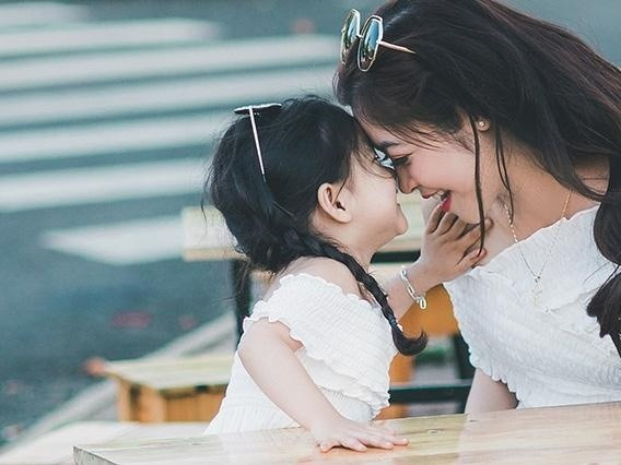 Tôi không khóc vì duyên phận lỡ làng mà chỉ buồn vì điều này Toi khong khoc vi duyen phan lo lang ma chi buon vi dieu nay