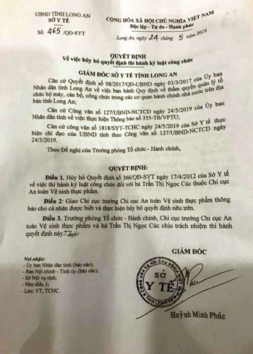 Nu can bo SYT quyet “bao ve” an ky luat cua minh vi so ... o tu