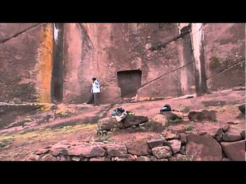 Vào thời xưa, những người anh hùng đi qua "Cổng thần" sẽ bước vào vùng đất linh thiêng của các vị thần.