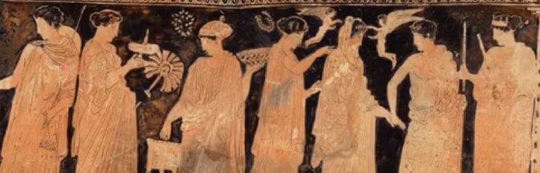 Thông thường, phụ nữ Hy Lạp kết hôn khi 15 tuổi. Trong khi đó, độ tuổi kết hôn của nam giới trung bình là 30 tuổi.