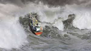 Sau khi xảy ra vụ tai nạn, một số người cho rằng, tàu Munchen bị chìm không phải lỗi của phi hành đoàn. Thời tiết xấu trên biển được cho là đã khiến con tàu gặp nạn.