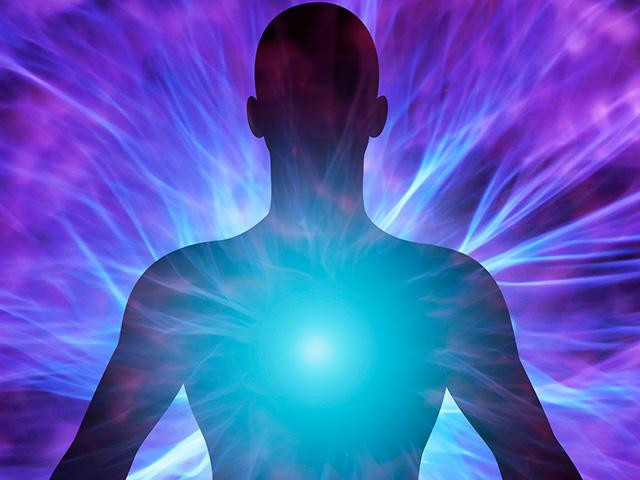 Trong số này, đáng chú ý là việc một số người có trải nghiệm cận tử và có cảm giác hồn lìa khỏi khác.