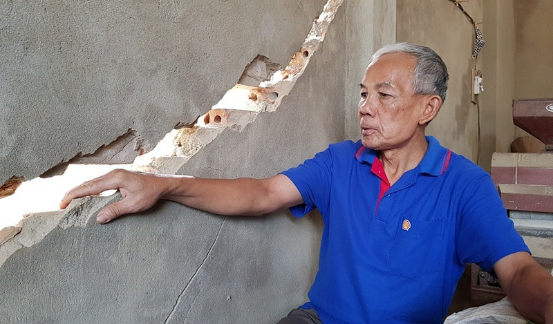 Thanh Hoa: Bat thuong den bu hang tram nha nut do no min-Hinh-3