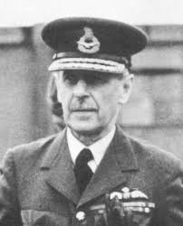 Cho đến nay, các chuyên gia vẫn chưa thể xác định danh tính đầy đủ của bà Bines - người mà ông Dowding viết thư.