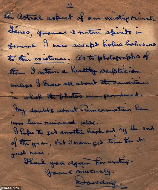 Ông là một trong những người góp công lớn vào việc đánh bại phát xít Đức khi Hitler triển khai chiến dịch oanh tạc nước Anh trong Thế chiến 2.