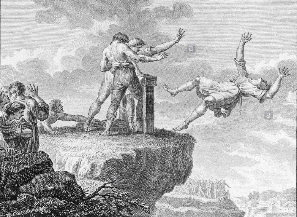 Trong nhiều thế kỷ sau, núi đá Tarpian trở thành nơi người La Mã xử tử những kẻ phản bội giống như Tarpeia. Theo đó, những người bị kết tội phản bội sẽ bị ném từ trên vách núi đá Tarpian xuống dưới đất khiến họ mất mạng.