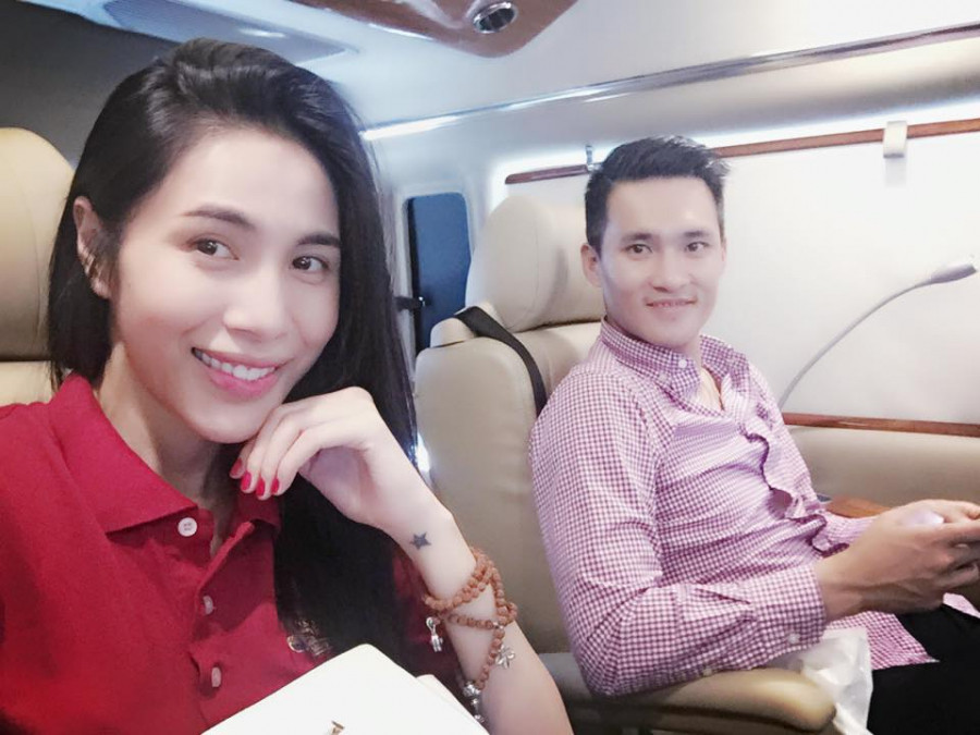 Thuy Tien “len doi” tu nhan sac den giong hat, tau biet thu 22 ty