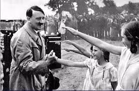 Với tham vọng thống trị thế giới, Đức quốc xã dưới thời trùm phát xít Hitler đã thực hiện chương trình ưu sinh Lebensborn nhằm tạo ra "chủng tộc thượng đẳng" Aryan.