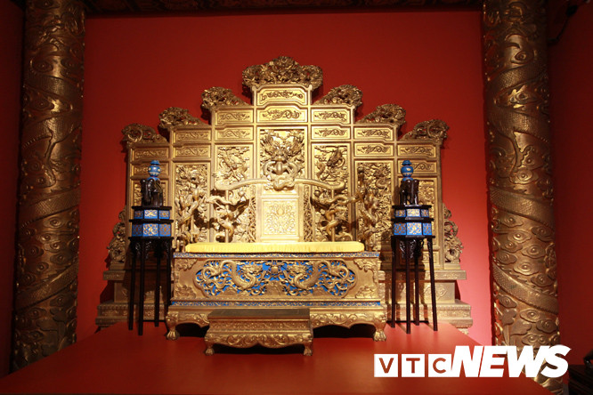 Bi an lang mo vi dai nhat TG, chua hang ngan tan bau vat-Hinh-8