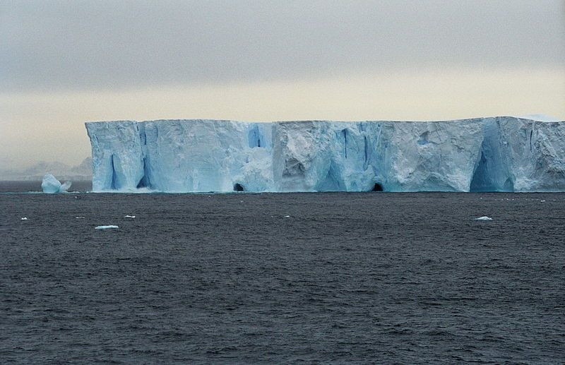 Thêm nữa, sự phát triển của radar cho phép lực lượng đồng minh theo dõi chính xác sự di chuyển của tàu ngầm Đức. Đặc biệt, chiến trường Thế chiến 2 bắt đầu có lợi cho phe Đồng minh.