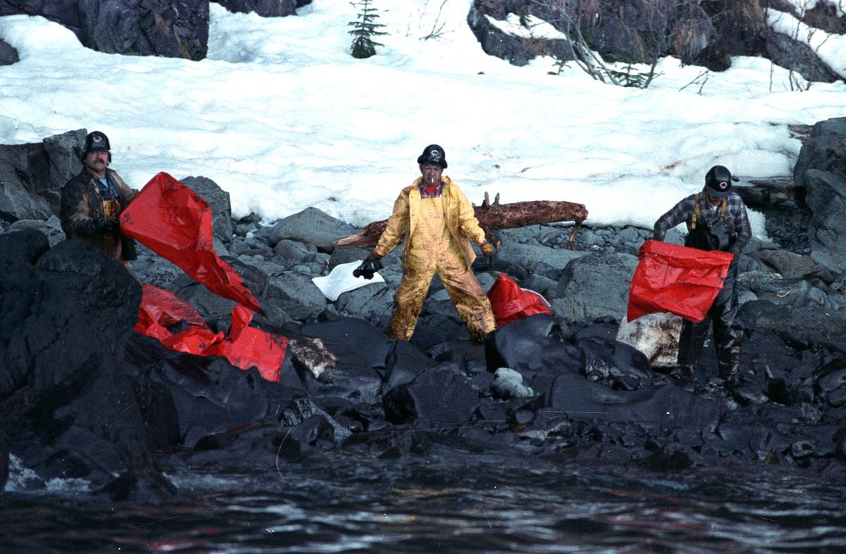 Khi ấy, Exxon kháng cáo vì cho rằng số tiền bồi thường trên quá nặng. Nếu trả đủ số tiền ấy thì công ty có thể lâm vào cảnh phá sản.