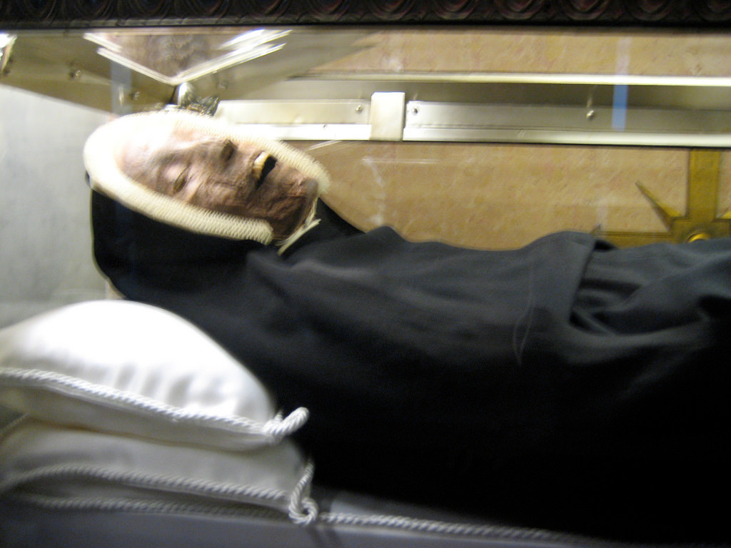 Mục đích của Paula Frassinetti là giúp những đứa trẻ có cuộc sống tốt đẹp hơn thông qua giáo dục.