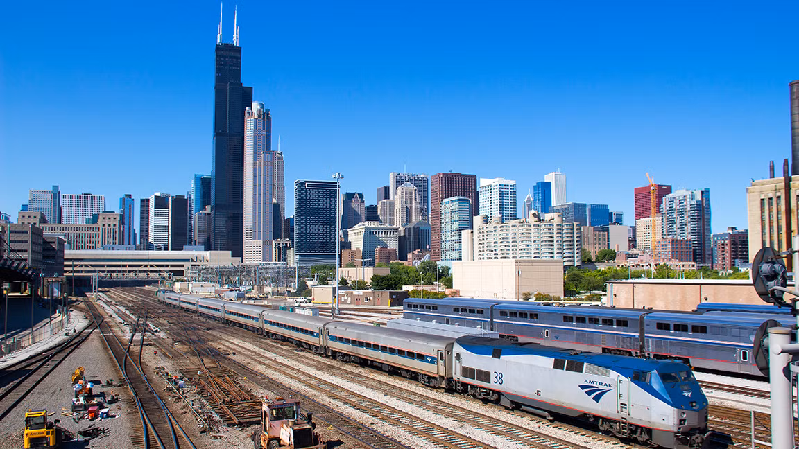 Kinh nghiem “xuong mau” ngan ngua tai nan duong sat tren the gioi