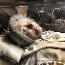 Đến năm 1837, bà qua đời ở tuổi 68. Tang lễ của Anna Maria Taigi được tổ chức long trọng với nhiều người tham gia.