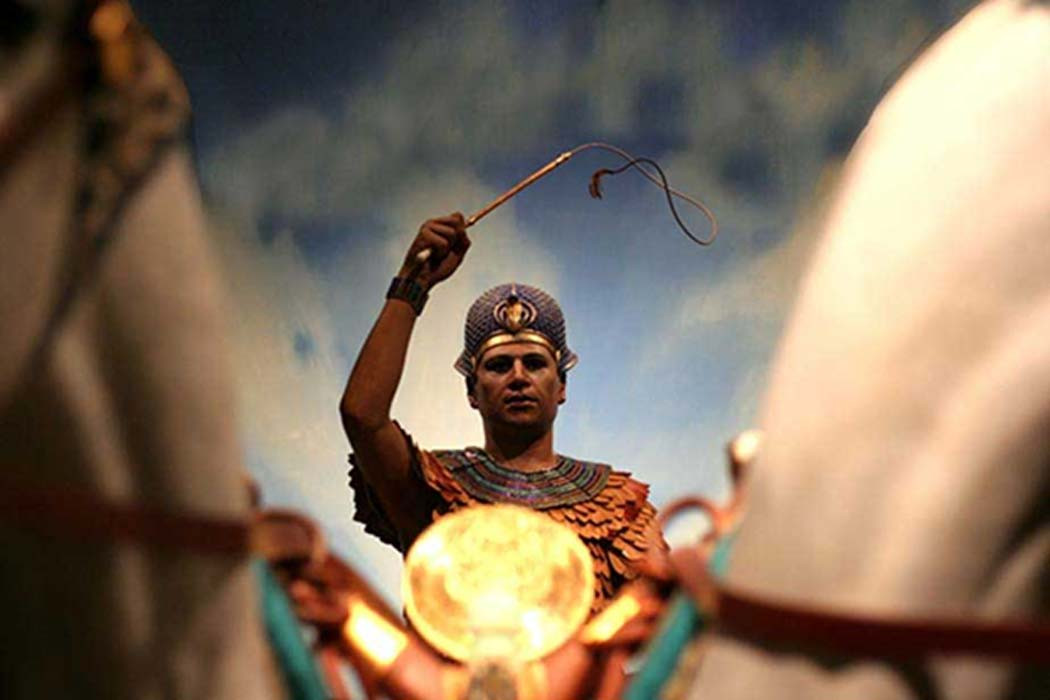 Cuộc đời và sự nghiệp của pharaoh Menes nổi tiếng lịch sử được nhắc đến trong nhiều tài liệu, truyền thuyết cổ xưa bởi ông là vị vua sáng lập ra Vương triều Ai Cập đầu tiên vào khoảng năm 3100 trước Công nguyên.