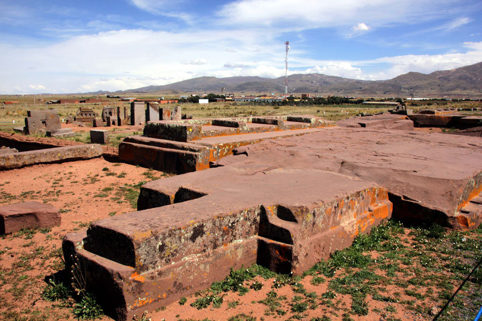 Đây chỉ là giả thuyết. Cho đến nay, bí ẩn về Puma Punku vẫn chưa được lý giải. Điều này đã trở thành địa điểm hấp dẫn giới chuyên gia và du khách đến tìm hiểu nền văn minh cổ xưa từng tồn tại ở Bolivia. Mời độc giả xem video: Thụy Sỹ mở lớp dạy ngôn ngữ của người ngoài hành tinh (nguồn: VTC14).