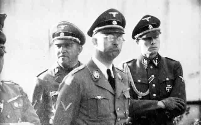 Dù bỏ ra nhiều công sức và tiền bạc nhưng tham vọng tìm thấy Chén Thánh của Himmler không có kết quả. Mời độc giả xem video: Tiếp tục truy tìm tội phạm chiến tranh thời phát xít Đức (nguồn: VTC14)