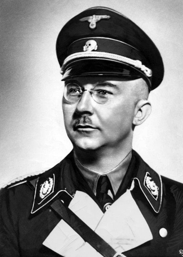Được xem là người có quyền lực chỉ sau Adolf Hitler trong chính quyền Đức Quốc xã, Heinrich Himmler là nhân vật khét tiếng lịch sử thế giới khi gây ra nhiều tội ác kinh hoàng.
