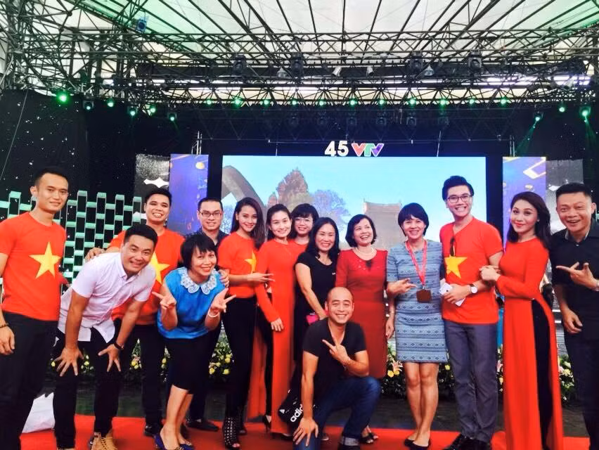 Lễ trao giải là dịp hội ngộ của những BTV gạo cội và cả thế hệ trẻ, đón nhận những giải thưởng, tôn vinh những đóng góp và thành tựu ở 16 hạng mục, trong đó có những giải thưởng nhận được sự quan tâm lớn của dư luận như Gương mặt MC ấn tượng, Chương trình giải trí ấn tượng, Hình ảnh nhân văn ấn tượng,...