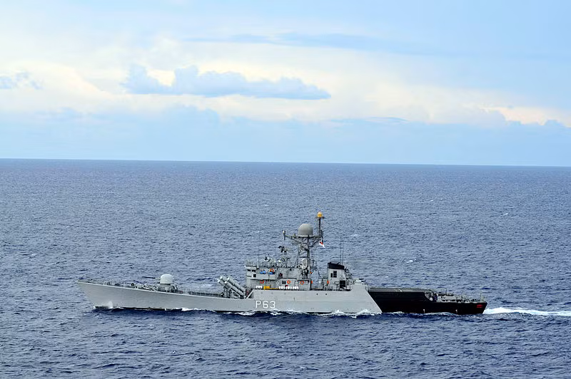 INS Kirch là chiếc thứ hai thuộc lớp tàu hộ tống mang tên lửa Kora do nhà máy Garden chế tạo theo đơn hàng của Hải quân Ấn Độ, đơn giá một chiếc khoảng 36 triệu USD. Tổng cộng 4 chiếc đã được chế tạo dành cho Hải quân Ấn Độ.