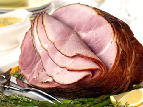 Thịt xông khói và thuốc chống trầm cảm: Hãy kiểm tra kỹ nhãn hiệu loại thuốc chống trầm cảm của bạn trước khi dùng. Nếu thuốc bạn đang dùng thuộc loại thuốc ức chế enzyme monoamine oxidase (MAOIs ) – dưới các nhãn hiệu Marplan, Nardil, Emsam hoặc Parnate…, khi kết hợp với những thực phẩm giàu axit amin tyramine có thể khiến huyết áp thay đổi đột ngột, đe dọa tính mạng.