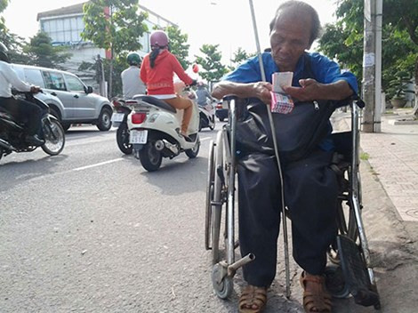 Nhung chieu gia dang benh hoan de xin tien o Bien Hoa-Hinh-6