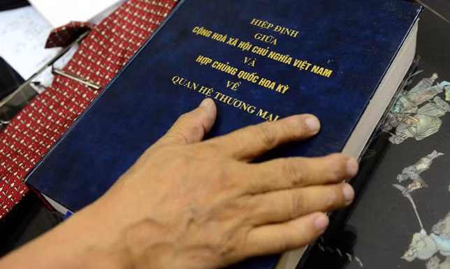 Cuộc đàm phán dài 5 năm, qua 3 đời Bộ trưởng Thương mại. Để có thể hoàn thiện được nhiều bài vở, chuẩn bị tốt cho những phiên thảo luận căng thẳng và cân não, vị trưởng đoàn cho biết: “Đó là nhờ công lao vất vả của tất cả thành viên trong đoàn”.