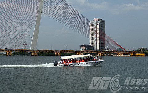 Sản phẩm du lịch đường sông Đà Nẵng đang thiếu, chưa xứng tầm