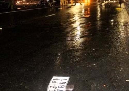 Lai xay ra TNGT tren cau Thuan Phuoc, 2 nguoi thuong vong