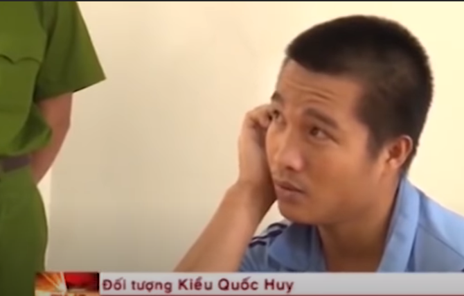 Xâu chuỗi với vụ án anh Hoàng Thế Vinh, các cán bộ điều tra nhận thấy thủ đoạn có sự tương đồng khi các nạn nhân mất tích thì đều có tin đồn đi trốn nợ để gia đình nạn nhân không nghi ngờ. Nghi vấn đặt ra với đối tượng Kiều Quốc Huy tăng cao. Ròng rã 23 ngày thu thập các chứng cứ, đấu tranh, đến ngày 26/9/2015, Kiều Quốc Huy đã buộc khai ra thêm một vụ án kinh hoàng. 