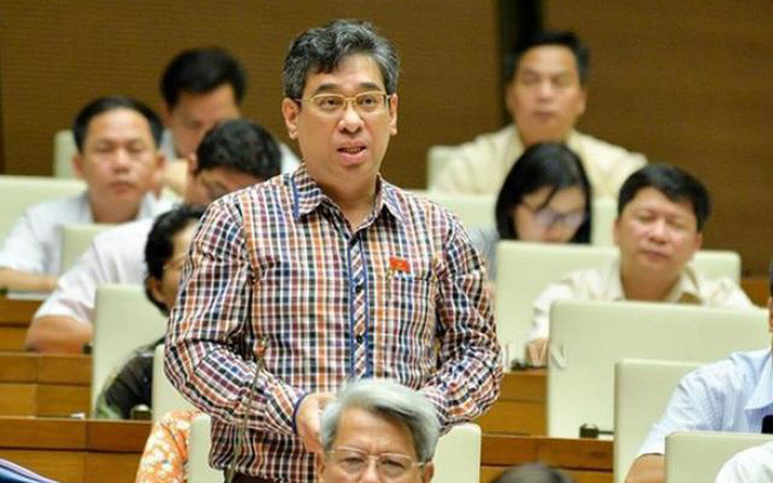 Sau đó, ông là Ủy viên Ban Thường vụ Trung ương Đoàn khóa VIII, Trưởng Ban mặt trận thanh niên Trung ương Đoàn. Đến tháng 12/2007, ông là Ủy viên Ban Thường vụ Trung ương Đoàn khóa IX, Trưởng Ban mặt trận thanh niên Trung ương Đoàn, Ủy viên Thường trực Đoàn Chủ tịch Hội Liên hiệp Thanh niên Việt Nam khóa V (2005-2010). 