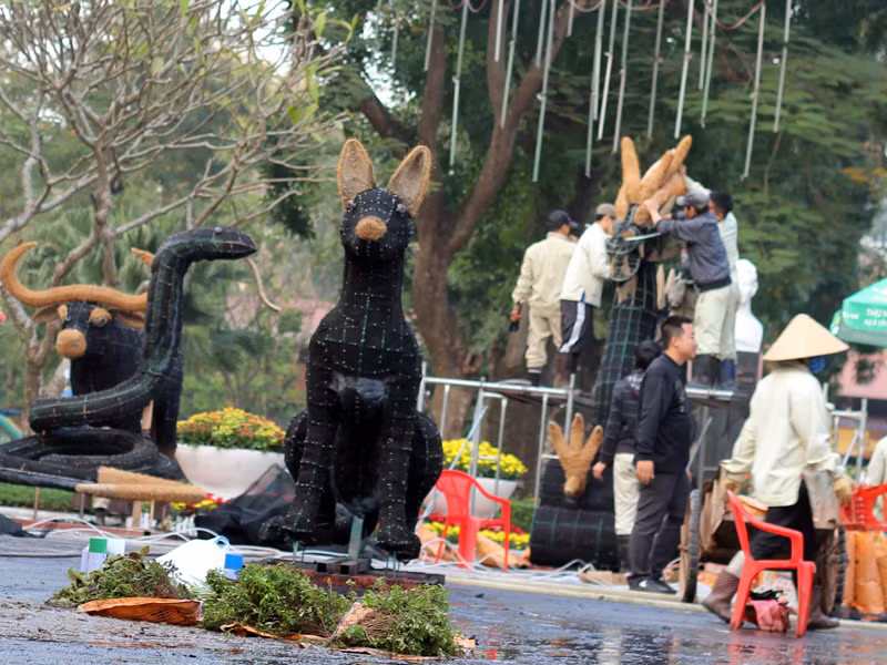 Mô hình các con vật đều được làm từ khung sắt chắc chắn và kỹ thuật tinh tế.