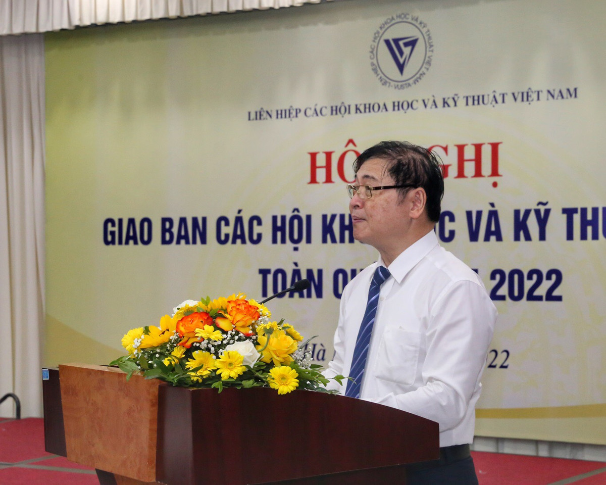 VUSTA va cac Hoi nganh no luc doan ket, tap hop va phat huy doi ngu tri thuc