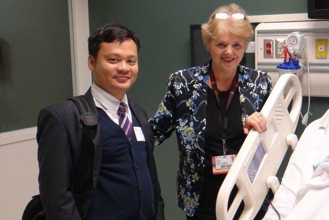 Bộ Y tế vừa có Quyết định điều động ông Hoàng Quốc Cường, Phó Viện trưởng Viện Pasteur TP HCM, con trai nguyên Bộ trưởng Bộ Y tế Nguyễn Thị Kim Tiến về nhận chức Giám đốc Sở Y tế TP Cần Thơ.