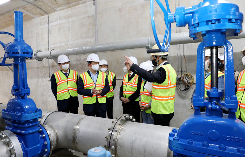 Ha Noi tim loi giai cho tinh trang thoat nuoc va thu gom, xu ly nuoc thai