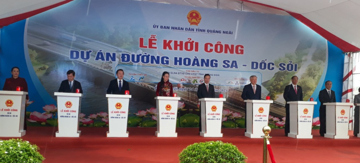 Chu tich nuoc Vo Van Thuong du Le Cong bo Quy hoach tinh Quang Ngai