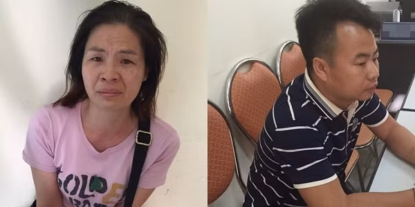 Tan Shi Ren và Zhao Xiao Mei tại cơ quan điều tra.